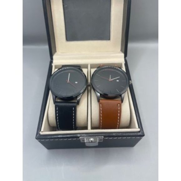 New Watch FREE DISPLAY CASE - Picture 3 of 5